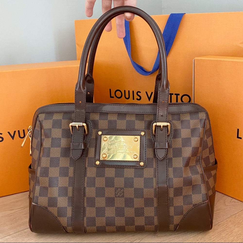 ♥️EBENE BERKELEY♥️ Authentic Louis Vuitton Satchel